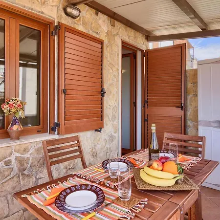 Διαμέρισμα Marina Freedom *